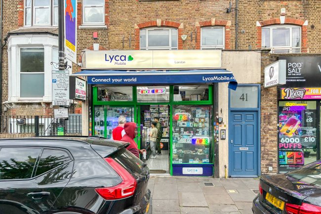 41 Blackstock Road, Finsbury Park, London, N4 2JF 2