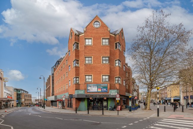 1 & 2 Vine Street & 60 Vine Street, Uxbridge, UB8 1QE 1