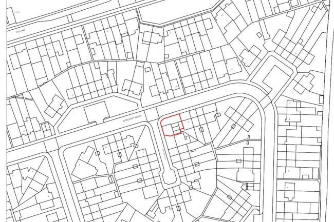 Garages at 1 Sheppard Close, Enfield, EN1 4HN 5