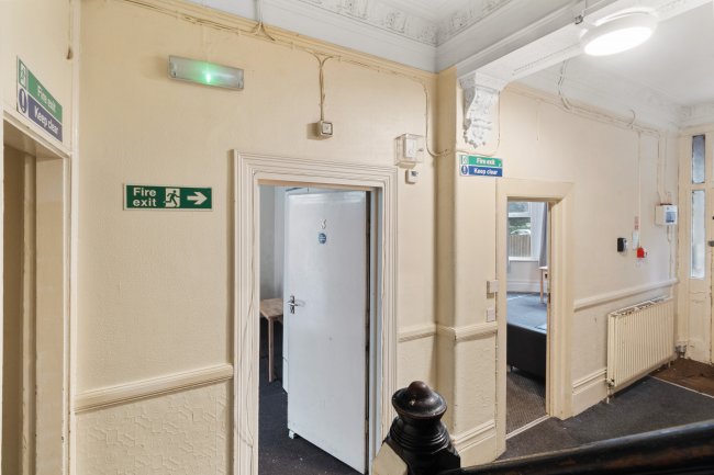 16 Palace Road, Streatham Hill, London, SW2 3NG 2