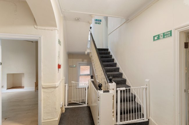 16 Palace Road, Streatham Hill, London, SW2 3NG 2
