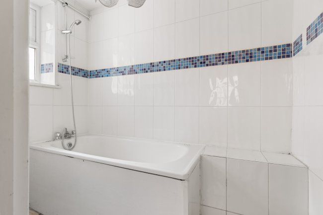 16 Palace Road, Streatham Hill, London, SW2 3NG 2