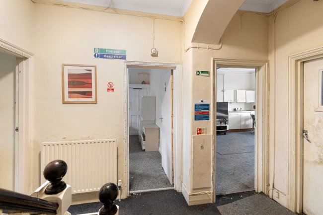 16 Palace Road, Streatham Hill, London, SW2 3NG 2
