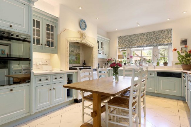 Copcourt Manor, Tetsworth, Oxfordshire, OX9 7DE 2