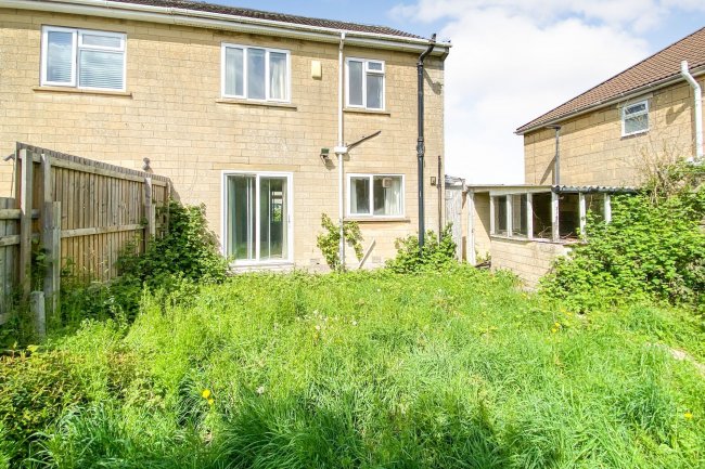 1 Belmore Gardens, Bath BA2 1HU 9