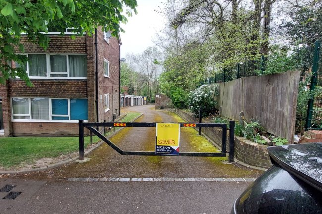 Garage 24, Enderley House, Auckland Road (access off Sylvan Road) Upper Norwood ,London, SE19 2RT 7