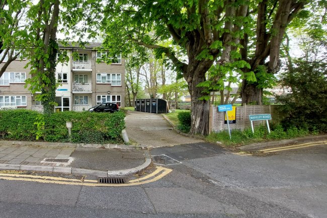 Garages 3,4,5,6,7,8  The Chestnuts, Gwydor Road, Beckenham, Kent, BR3 4DU 8