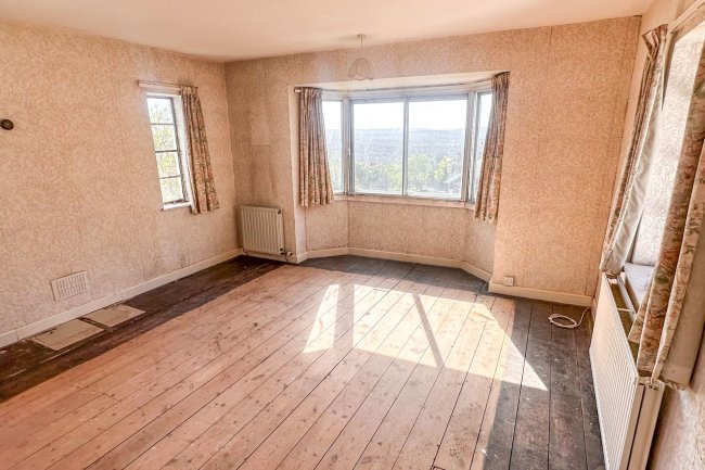 1 The Glen, Challow Drive, Weston-super-Mare, BS22 9RN 3