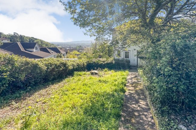 1 The Glen, Challow Drive, Weston-super-Mare, BS22 9RN 3