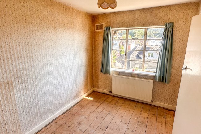 1 The Glen, Challow Drive, Weston-super-Mare, BS22 9RN 3