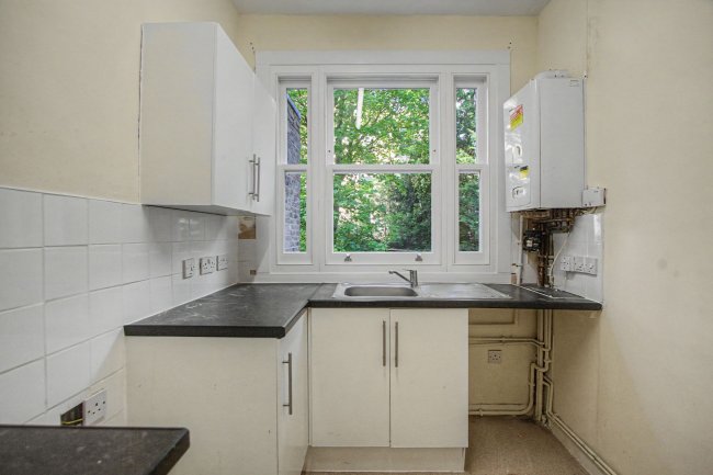 Flat B, 224 Randolph Avenue, London W9 1PF 8
