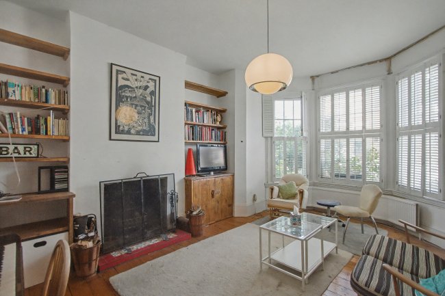 61 Oakfield Road, Stroud Green, London, N4 4LD 8