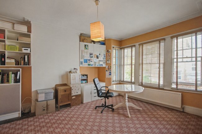 61 Oakfield Road, Stroud Green, London, N4 4LD 8
