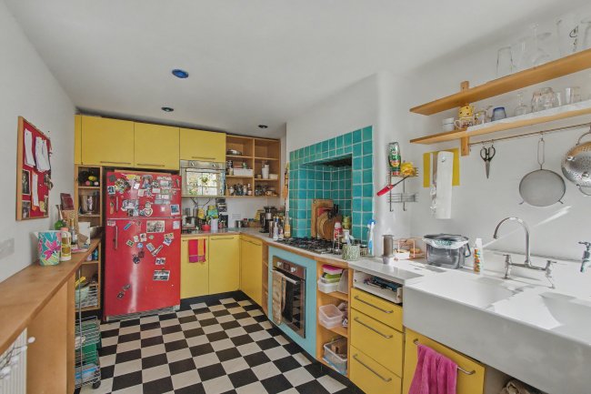 61 Oakfield Road, Stroud Green, London, N4 4LD 8