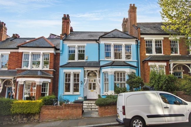 61 Oakfield Road, Stroud Green, London, N4 4LD 8