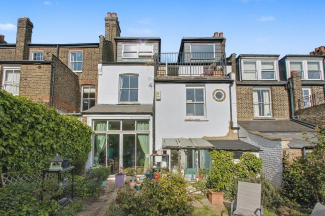 61 Oakfield Road, Stroud Green, London, N4 4LD 8