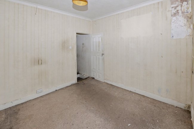 254 Wolverhampton Road, Walsall, WS2 8RQ 2