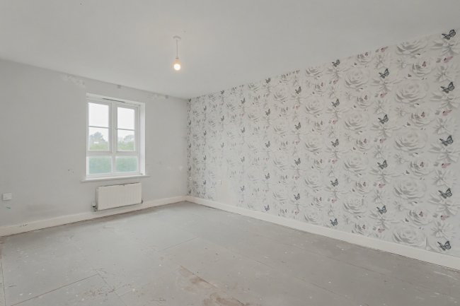 7 Secunda Way, Hempsted, Gloucester, Gloucestershire, GL2 5GA 4
