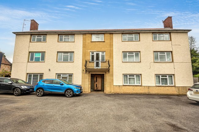 54 Chamberlain Street, Wells, Somerset, BA5 2PT 5