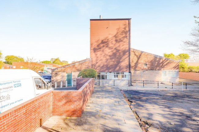 Geoffrey Rhodes Centre, 46-60 Algernon Road, Byker, Newcastle, NE6 2UZ 2