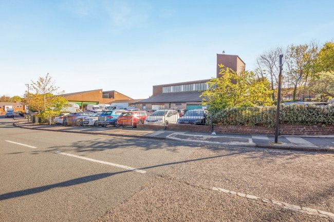 Geoffrey Rhodes Centre, 46-60 Algernon Road, Byker, Newcastle, NE6 2UZ 2