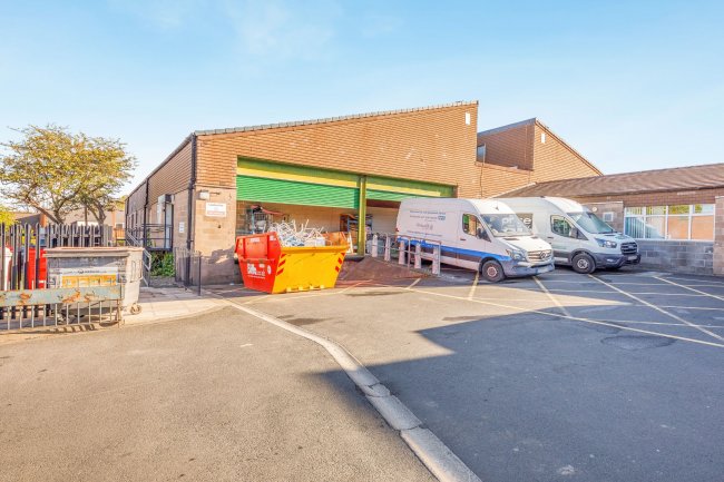 Geoffrey Rhodes Centre, 46-60 Algernon Road, Byker, Newcastle, NE6 2UZ 2