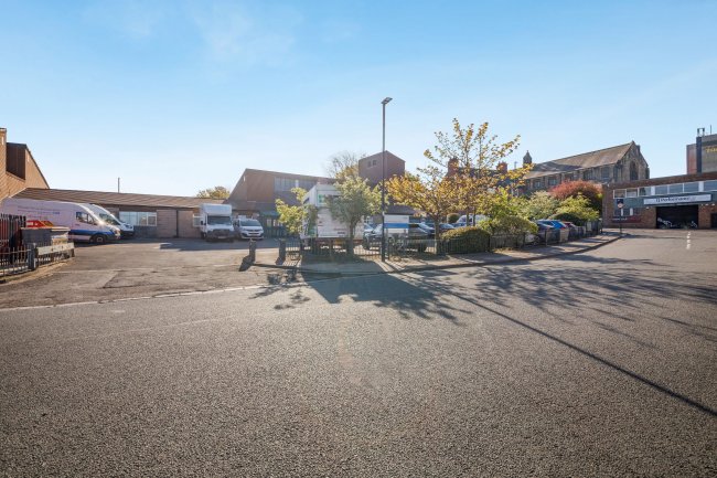 Geoffrey Rhodes Centre, 46-60 Algernon Road, Byker, Newcastle, NE6 2UZ 2