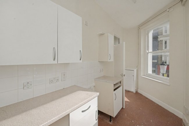 120B Talbot Road, London W11 1JR 9