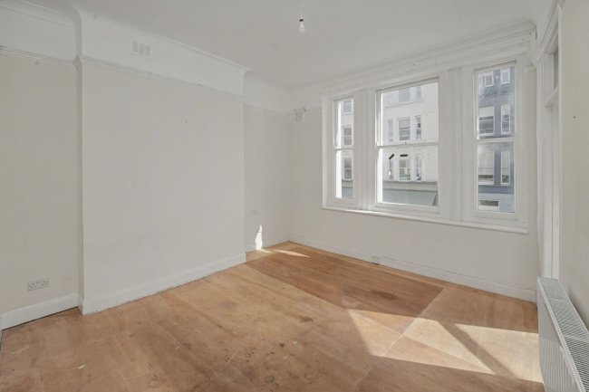 120B Talbot Road, London W11 1JR 9