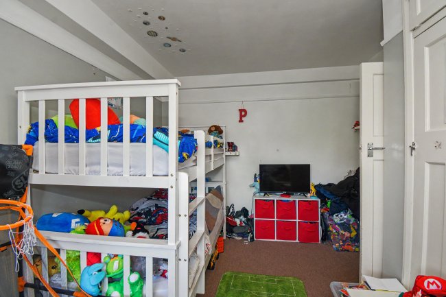 434 Dollary Court, Kingston Road, Kingston upon Thames KT1 3PB 8
