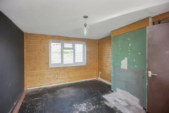 199 Allerford Road, Liverpool, L12 4YJ 6