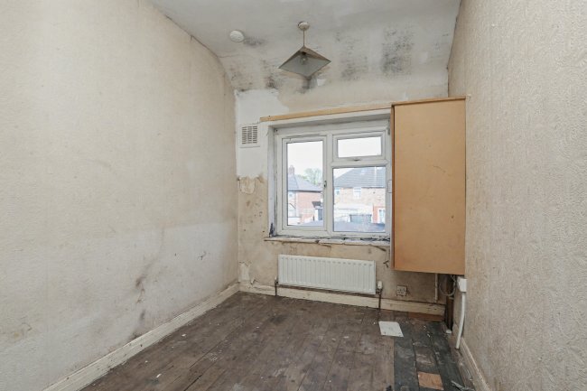 99 Alstonfield Road, Liverpool, L14 0PH 1