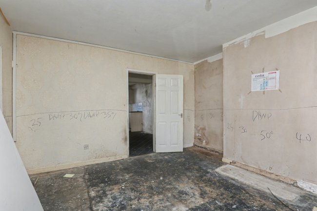99 Alstonfield Road, Liverpool, L14 0PH 1
