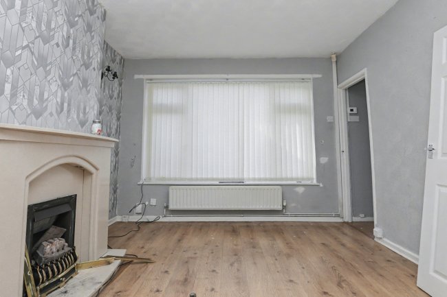 10 Lower Farm Road, Liverpool, L25 1PU 6