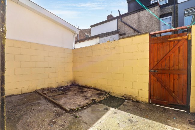 116 Adelaide Road, Kensington, Liverpool, L7 8SH 7