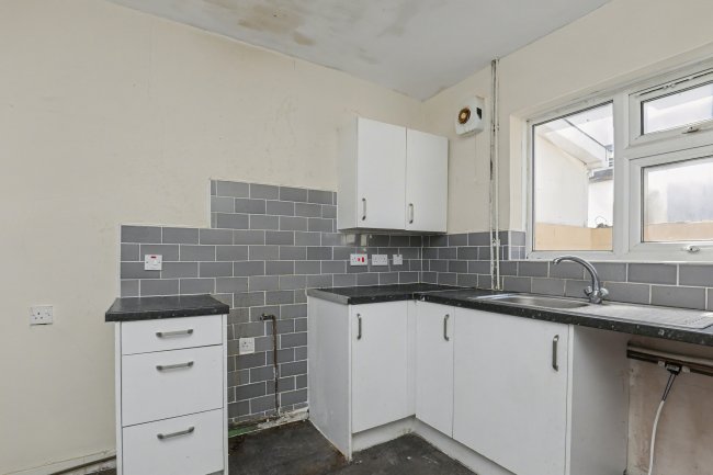 116 Adelaide Road, Kensington, Liverpool, L7 8SH 7