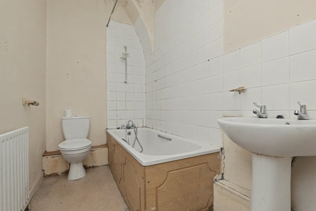 116 Adelaide Road, Kensington, Liverpool, L7 8SH 7