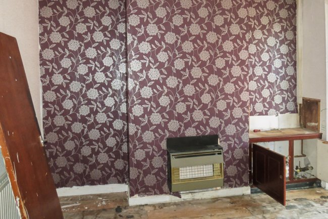 16 Caradoc Road, Seaforth, Liverpool, L21 4NB 10