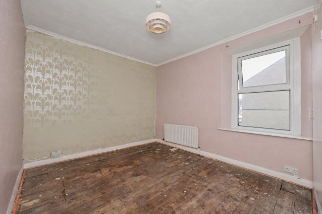 24 Gladstone Street, Workington, Cumbria, CA14 2XH 1