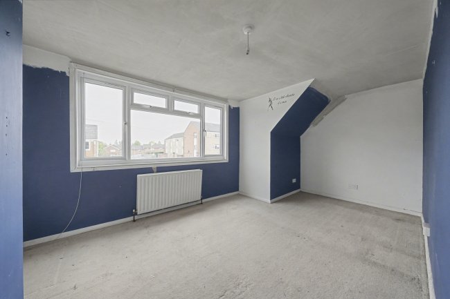 156 Manor Road, Alton, GU34 2NZ 9