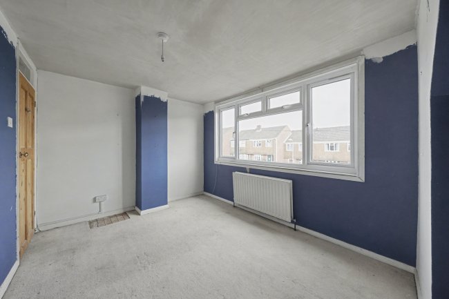 156 Manor Road, Alton, GU34 2NZ 9