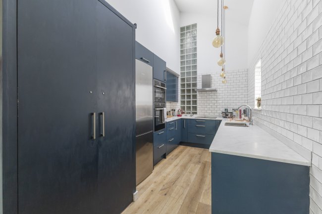 28 Leading Edge, 80 Hotwell Road, Bristol BS8 4UJ 1