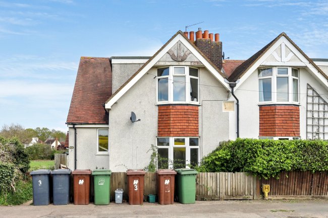 2 Police Cottages, St Albans Road, South Mimms, Potters Bar, EN6 3PJ 10