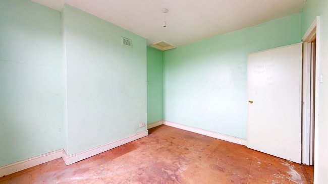 Flat B, 33 Blurton Road, Clapton, London, E5 0NJ 1