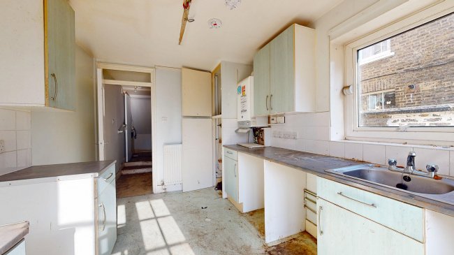 61A Grayshott Road, Battersea, London, SW11 5TS 10