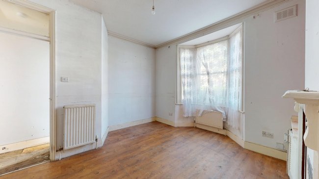 61A Grayshott Road, Battersea, London, SW11 5TS 10