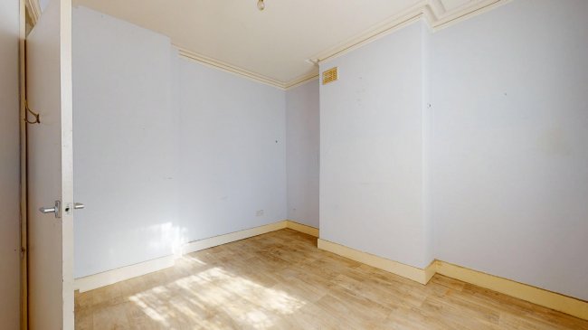 61A Grayshott Road, Battersea, London, SW11 5TS 10