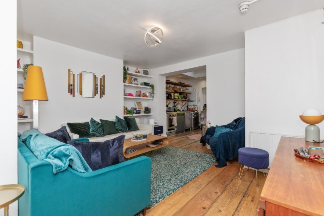 54 Ainger Road, Primrose Hill, London, NW3 3AH 6