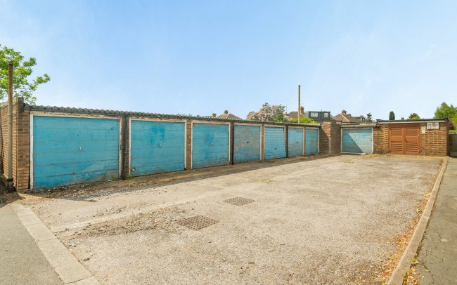 Land at Sinclare Close, Enfield, EN1 4BE 2