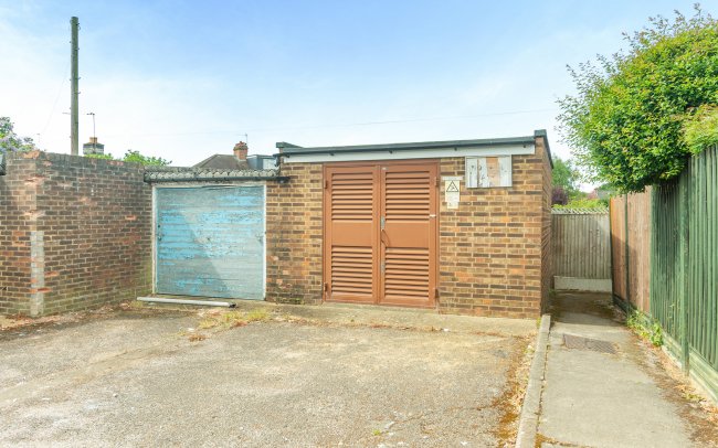 Land at Sinclare Close, Enfield, EN1 4BE 2